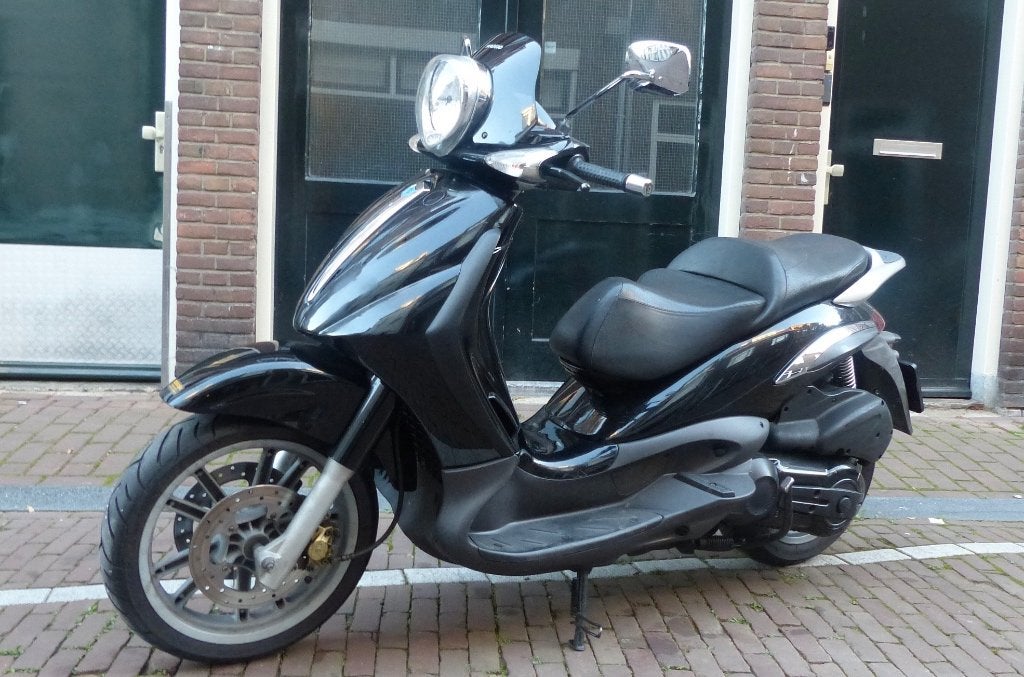 Piaggio Beverly 500 motorscooter., Ophalen, 2 cilinders, Meer dan 35 kW
