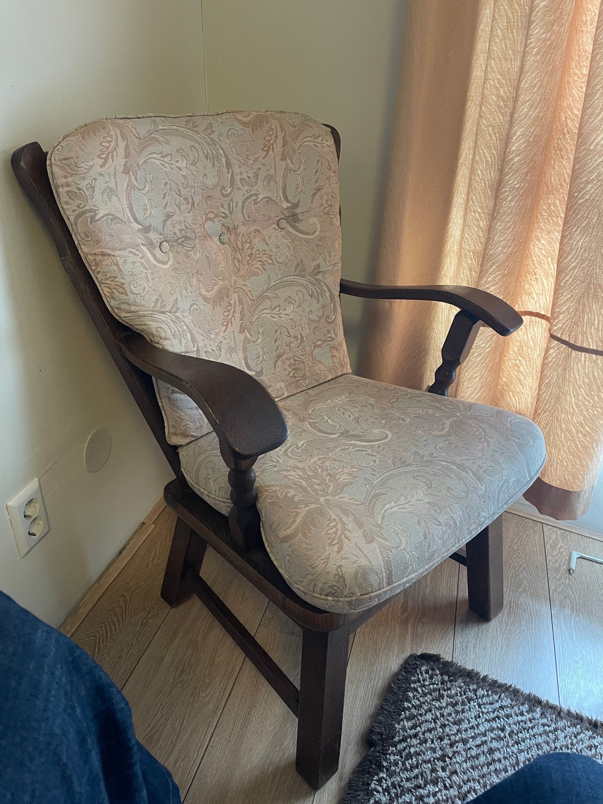 Vintage houten stoel met gestoffeerde kussens, Antiek en Kunst, Ophalen