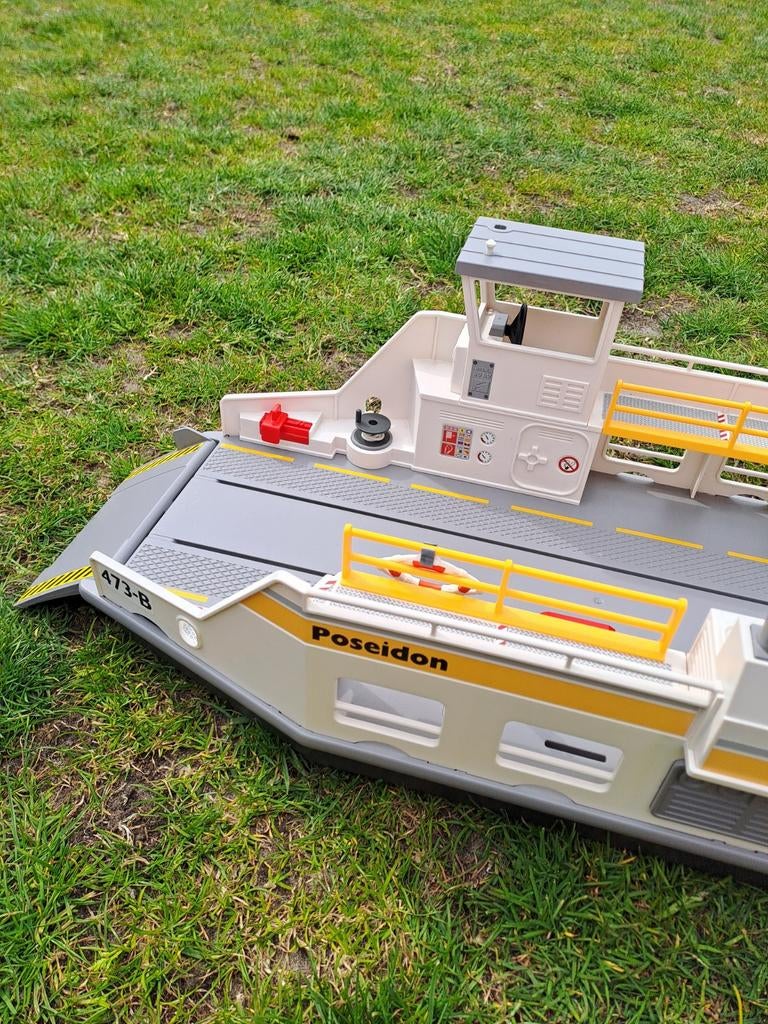 Playmobil 5127
Veerpont met aanlegsteiger, Ophalen, Gebruikt