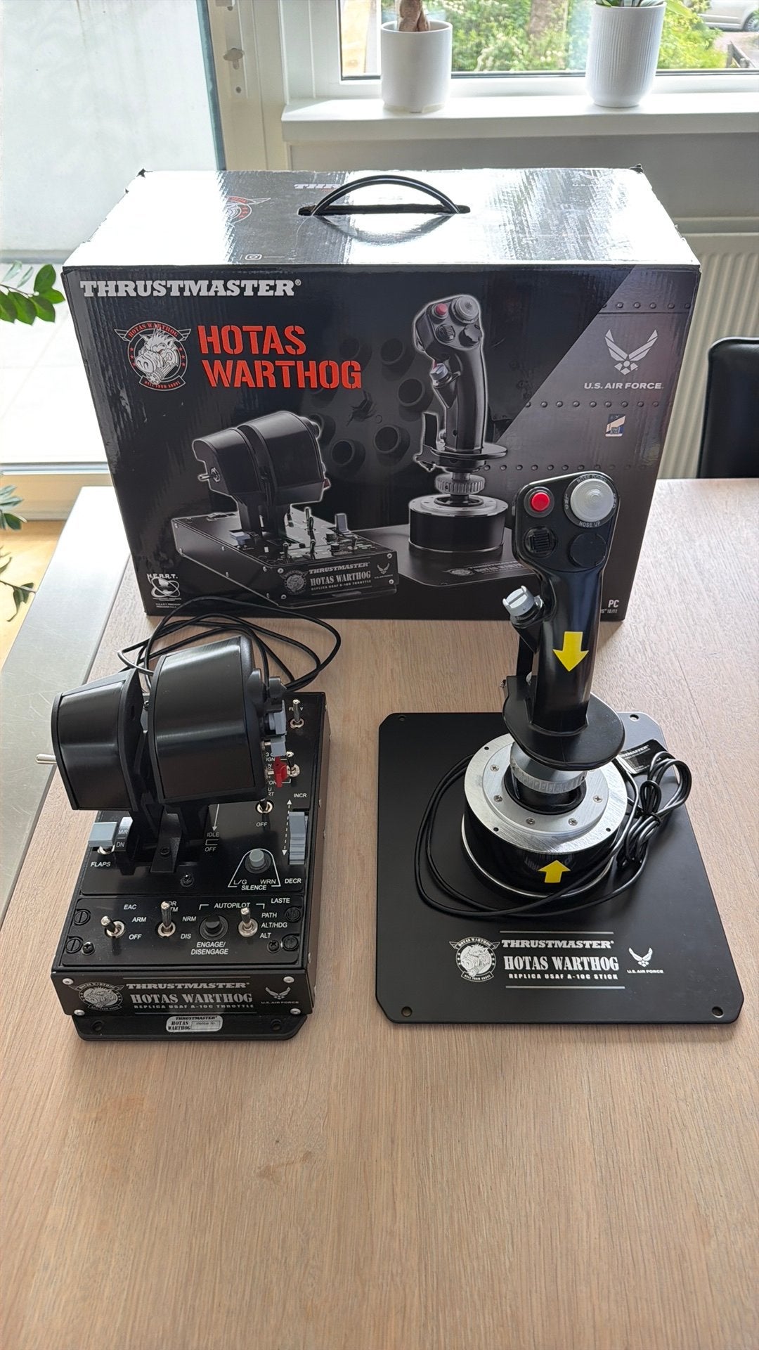 Thrustmaster Hotas Warthog - Zo goed als nieuw, Ophalen of Verzenden, Zo goed als nieuw, Simulatie