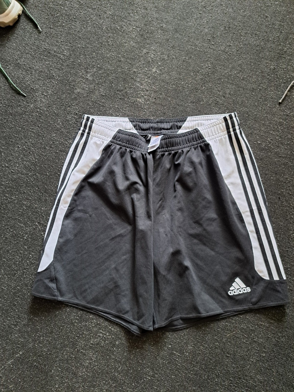 Super mooie Adidas sport broekje maat xl, Zwart, Overige typen, Maat 56/58 (XL), Ophalen of Verzenden
