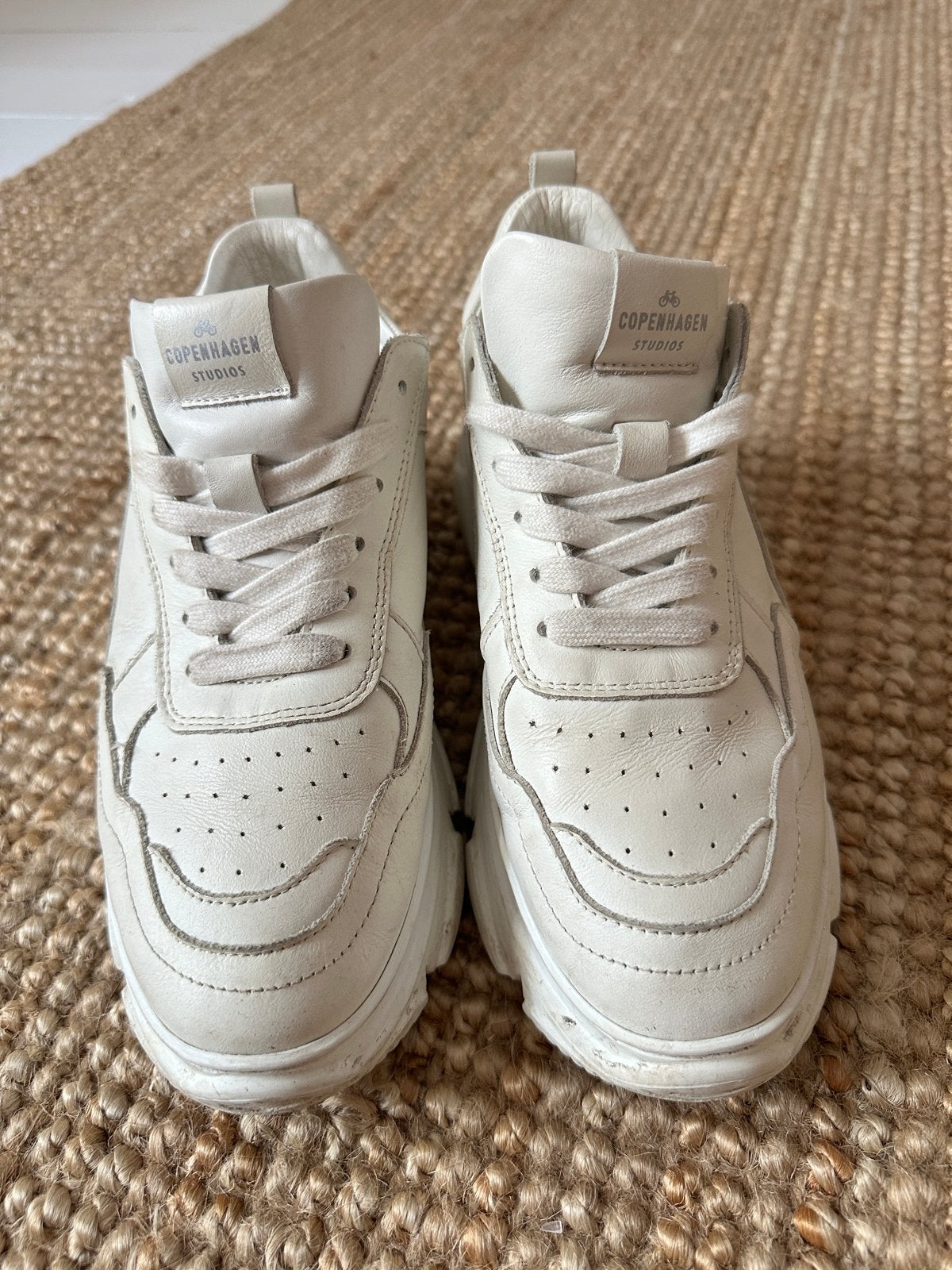 Copenhagen Studios sneakers - Maat 38 - Weinig gedragen, Ophalen of Verzenden, Zo goed als nieuw, Wit, Sneakers of Gympen