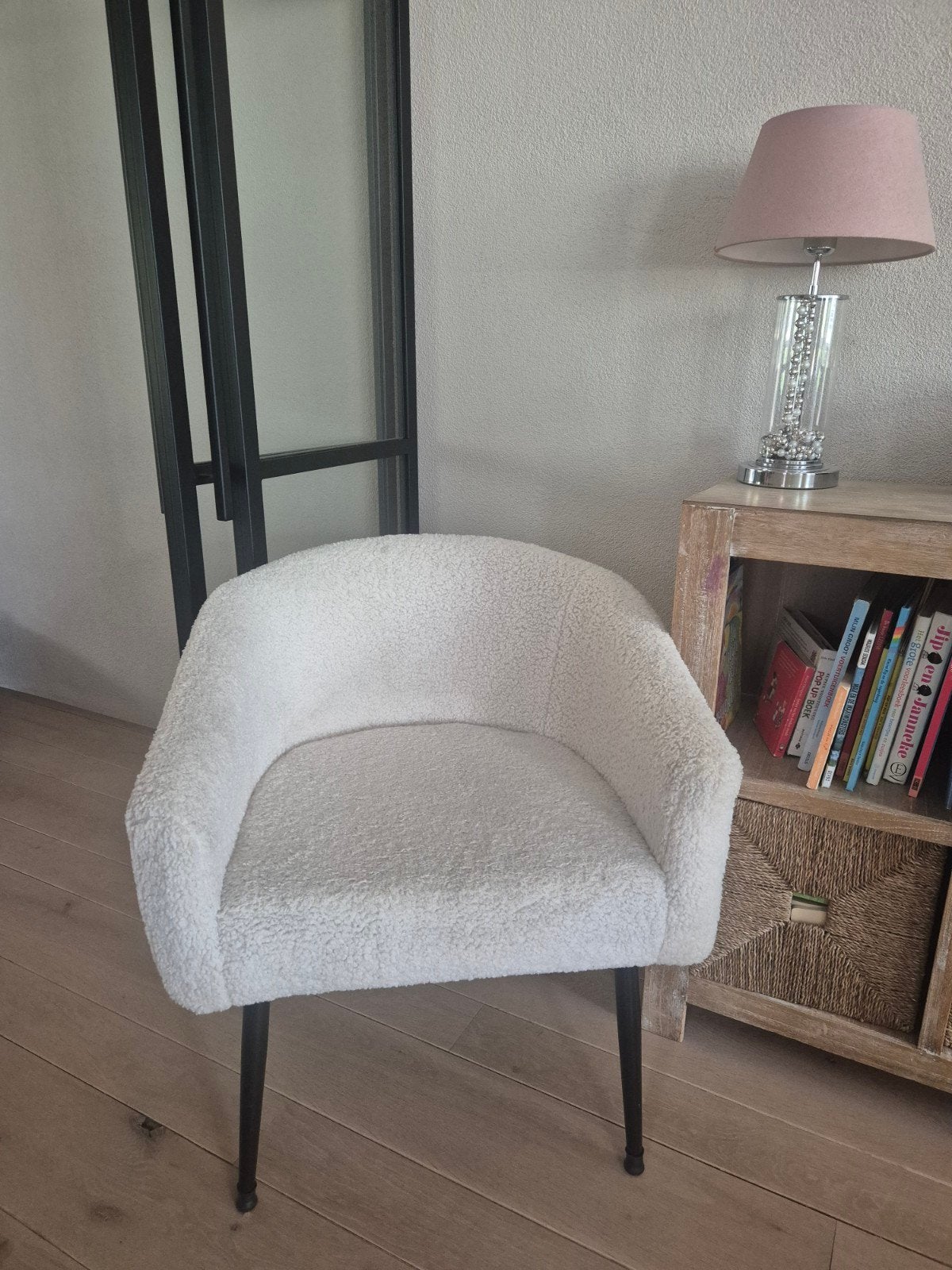 leuke boucle fauteuil stoel cremekleurig, Ophalen, Eén