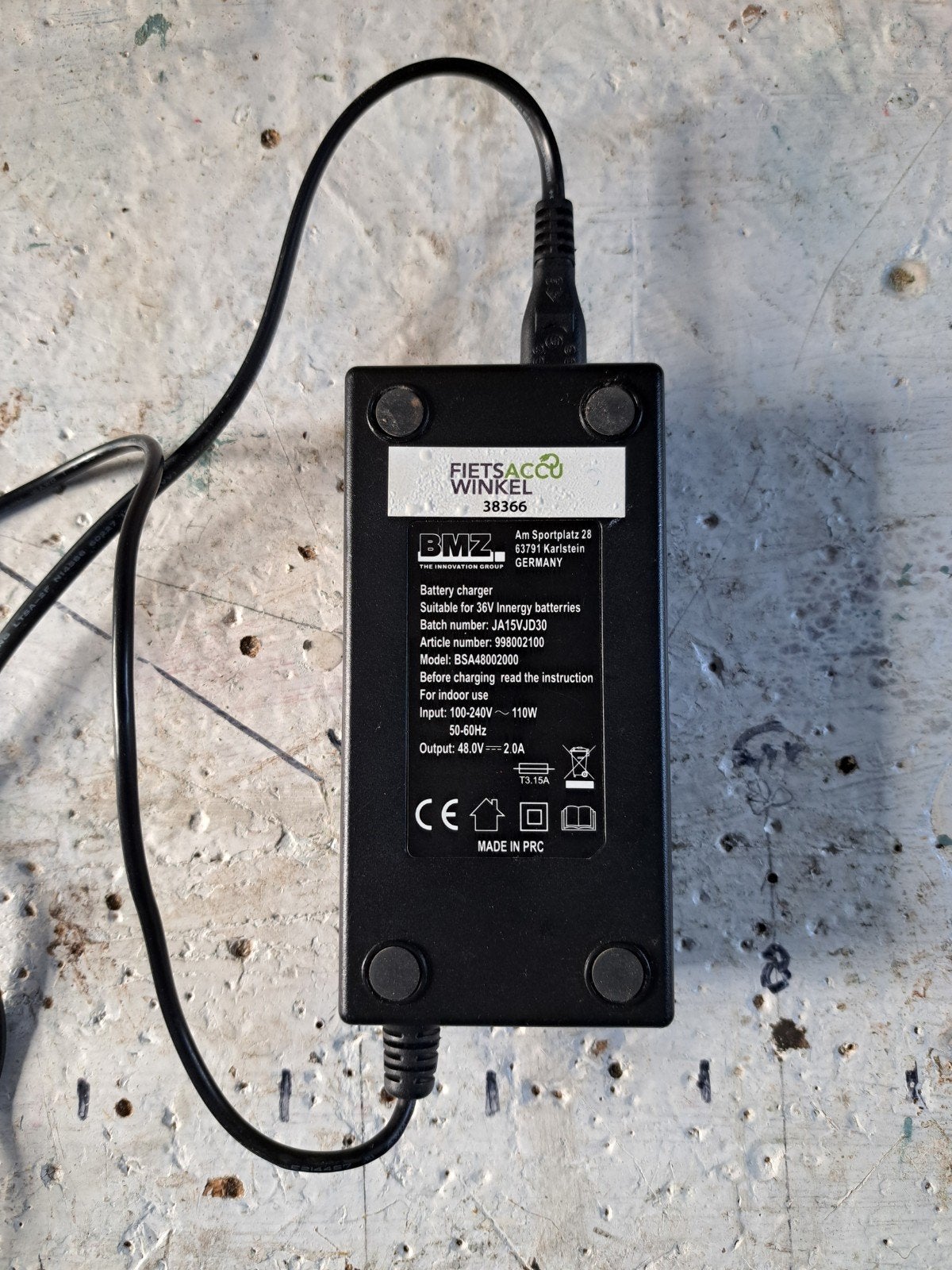 BMZ Acculader 48V 2.0A voor E-bike, Gebruikt