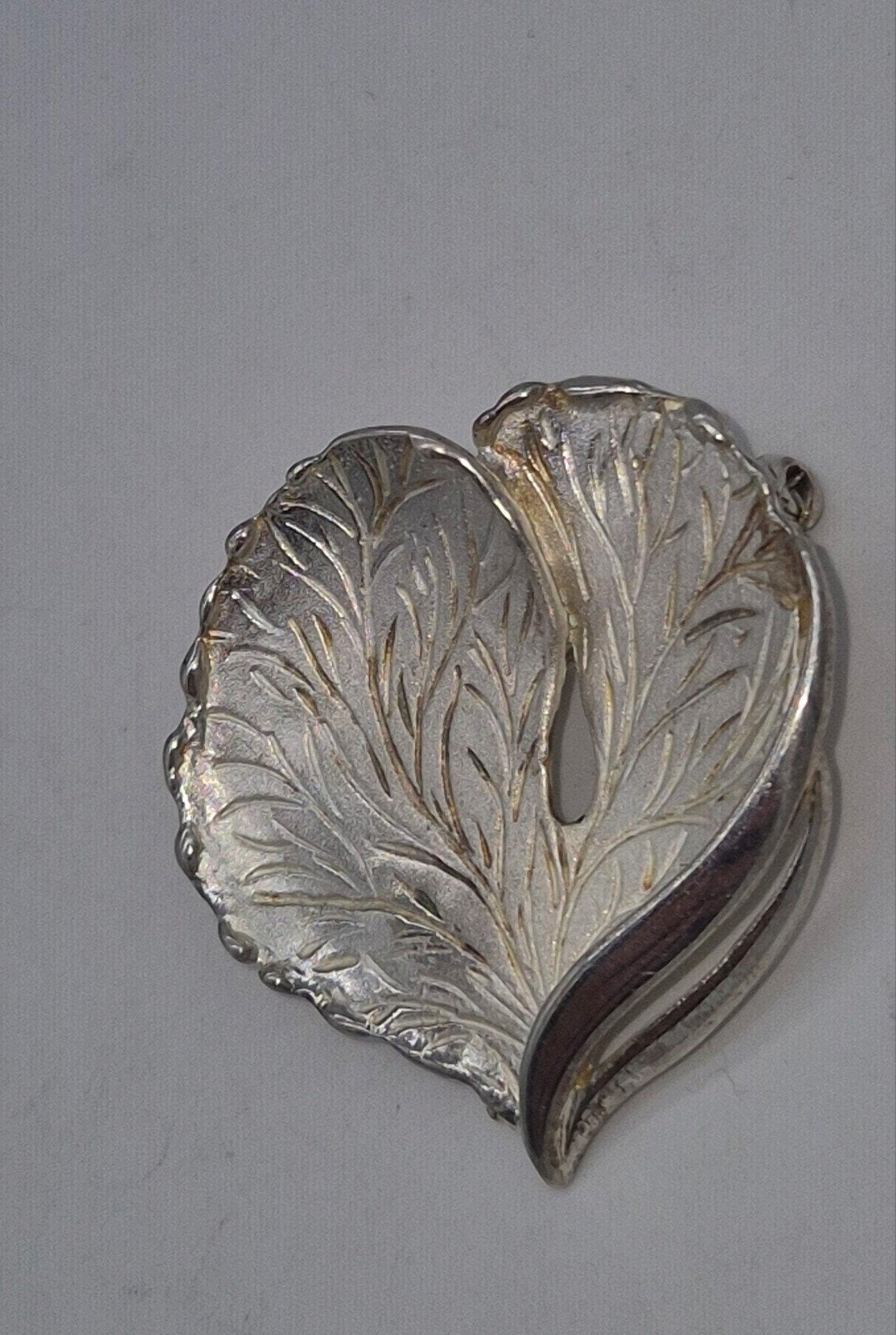 Zilveren broche 835 K&L in bladmotief, Verzenden, Gebruikt, Zilver, Zilver