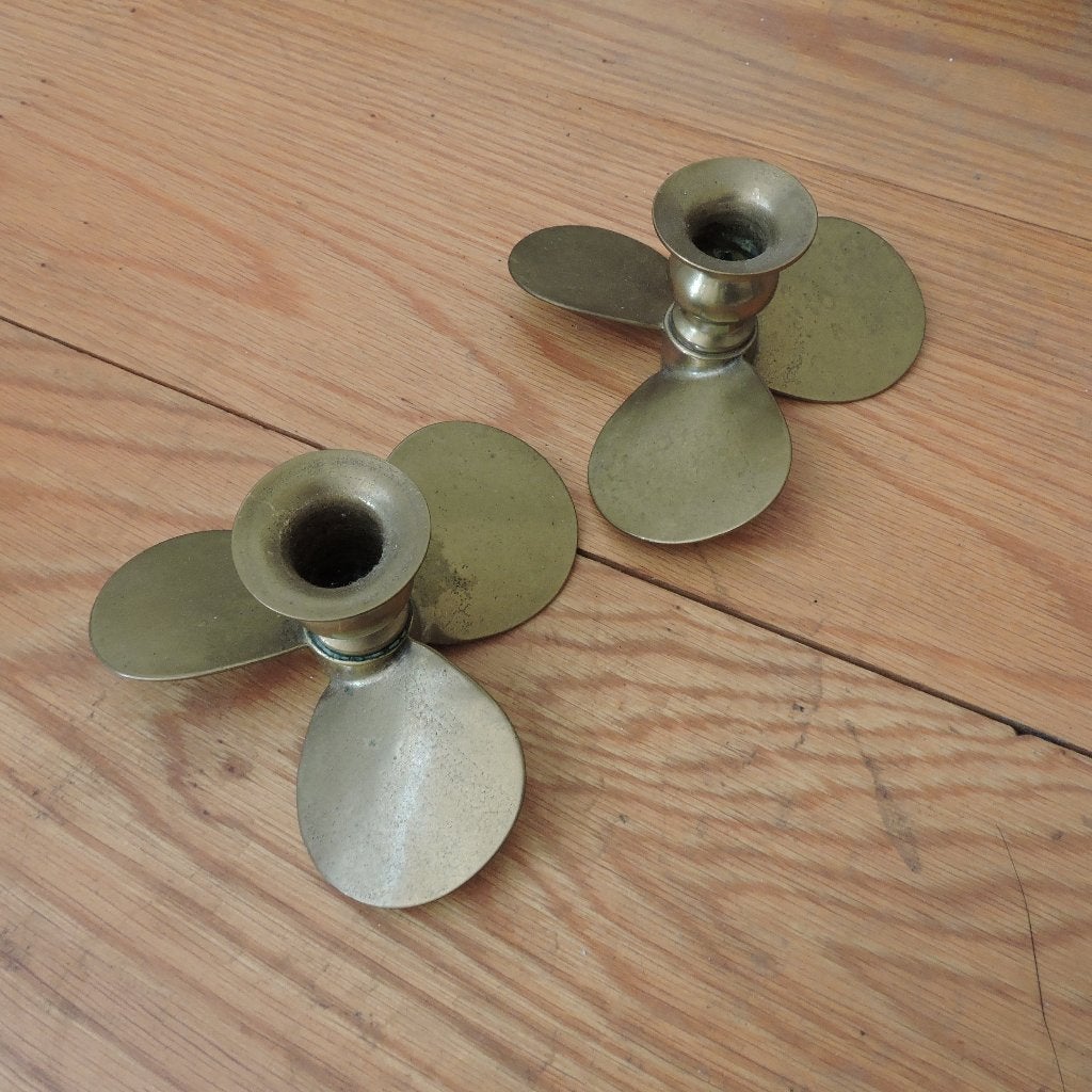 Vintage koperen kaarsstandaard messing ivv boot propeller, Ophalen of Verzenden, Koper of Brons