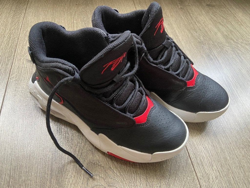 Nike JORDAN MAX AURA 4, Kleding | Heren, Schoenen, Zwart, Nike, Ophalen of Verzenden, Sneakers of Gympen