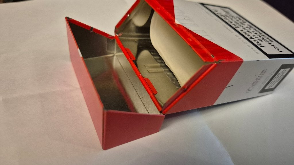 Marlboro sigarettendoosje voor verzamelaar, Ophalen of Verzenden, Gebruikt, Tabaksdoos of Verpakking