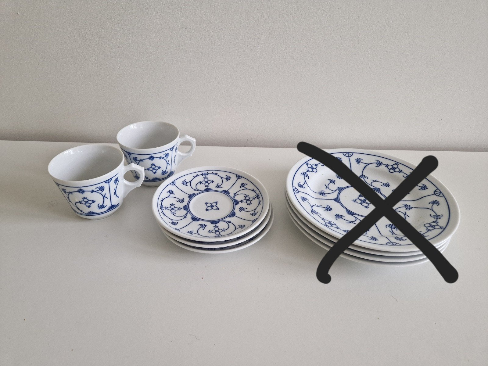 2 koffiekopjes met 3 schotels Khala blau saks, Ophalen of Verzenden