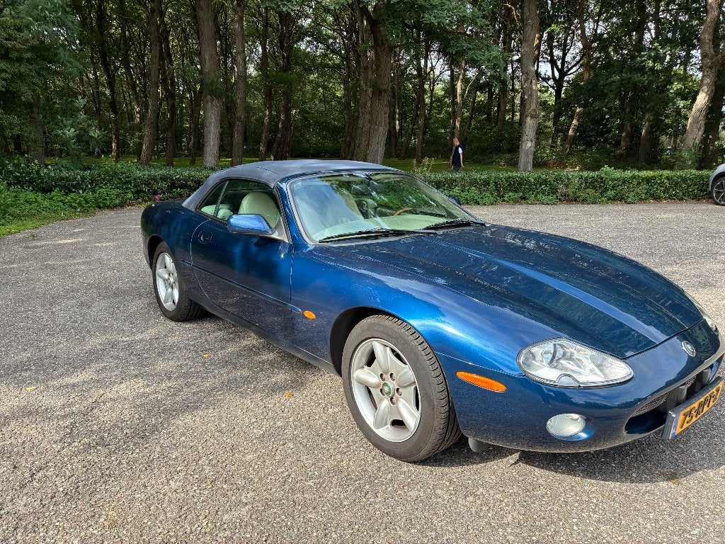 Jaguar XK 4.0 Convertible 1996 Blauw, foto 3