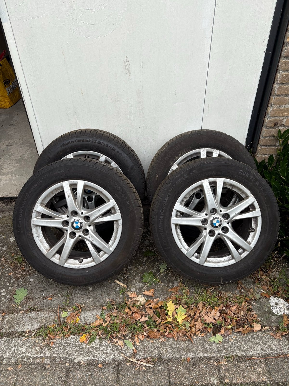 Contiwintercontact 205/60 R16 met BMW velgen, Auto-onderdelen, Banden en Velgen, Ophalen, Gebruikt, 16 inch, Banden en Velgen