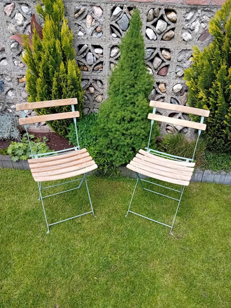 2 bistro stoeltjes nauwelijks gebruikt, Tuin en Terras, Tuinstoelen, Ophalen, Zo goed als nieuw, Metaal