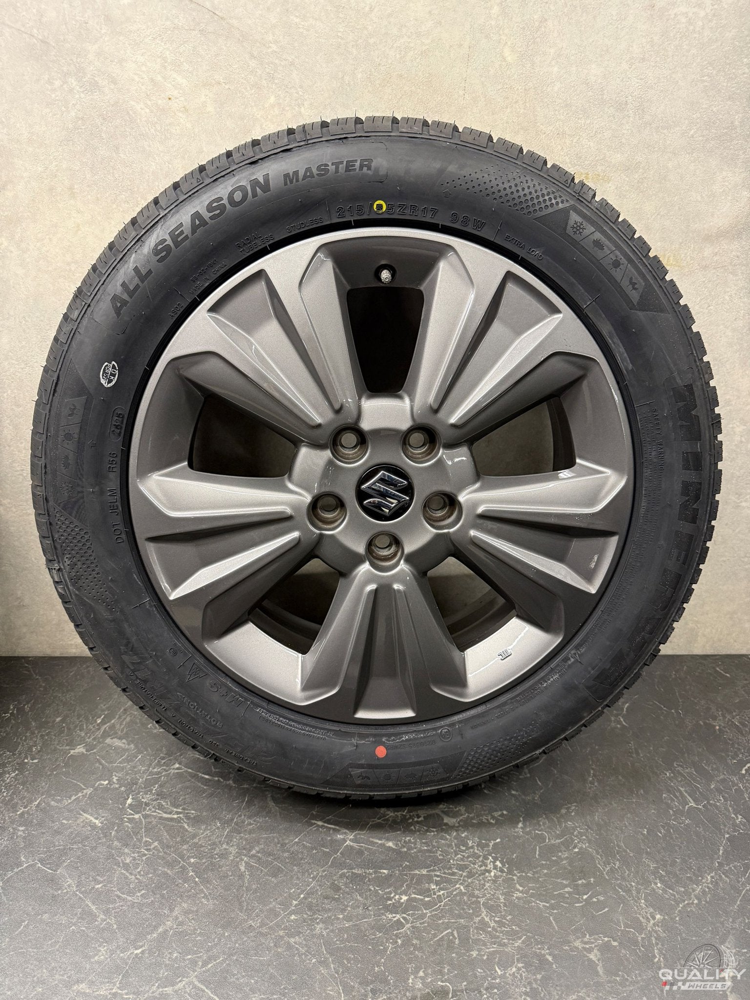 5x114,3 17” Suzuki Vitara, S-Cross, SX4 Velgen + Banden 215/, -, -, Banden en Velgen, 17 inch