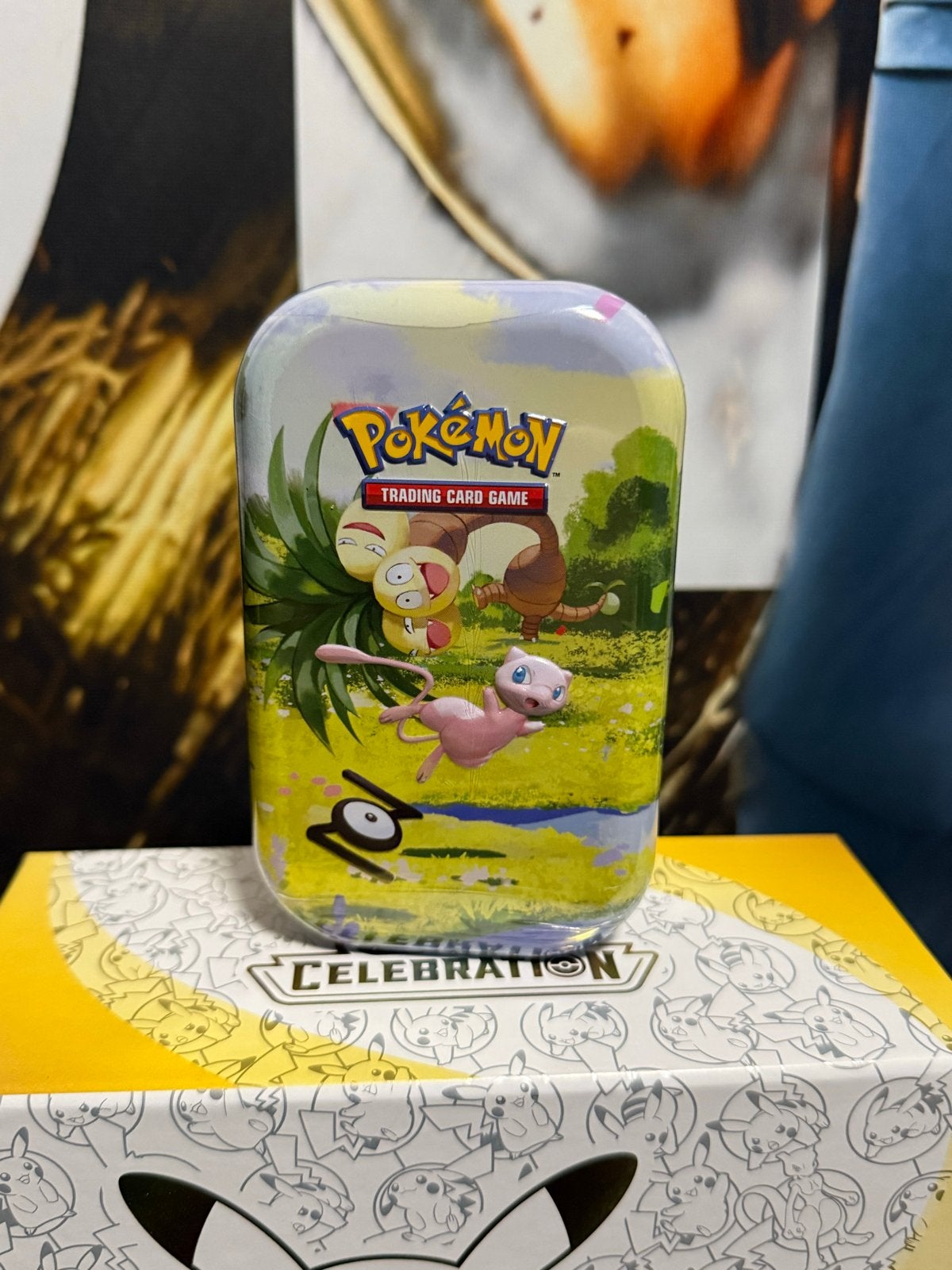 Pokémon Celebrations Mini Tin - Mew, Ophalen of Verzenden, Nieuw, Overige typen