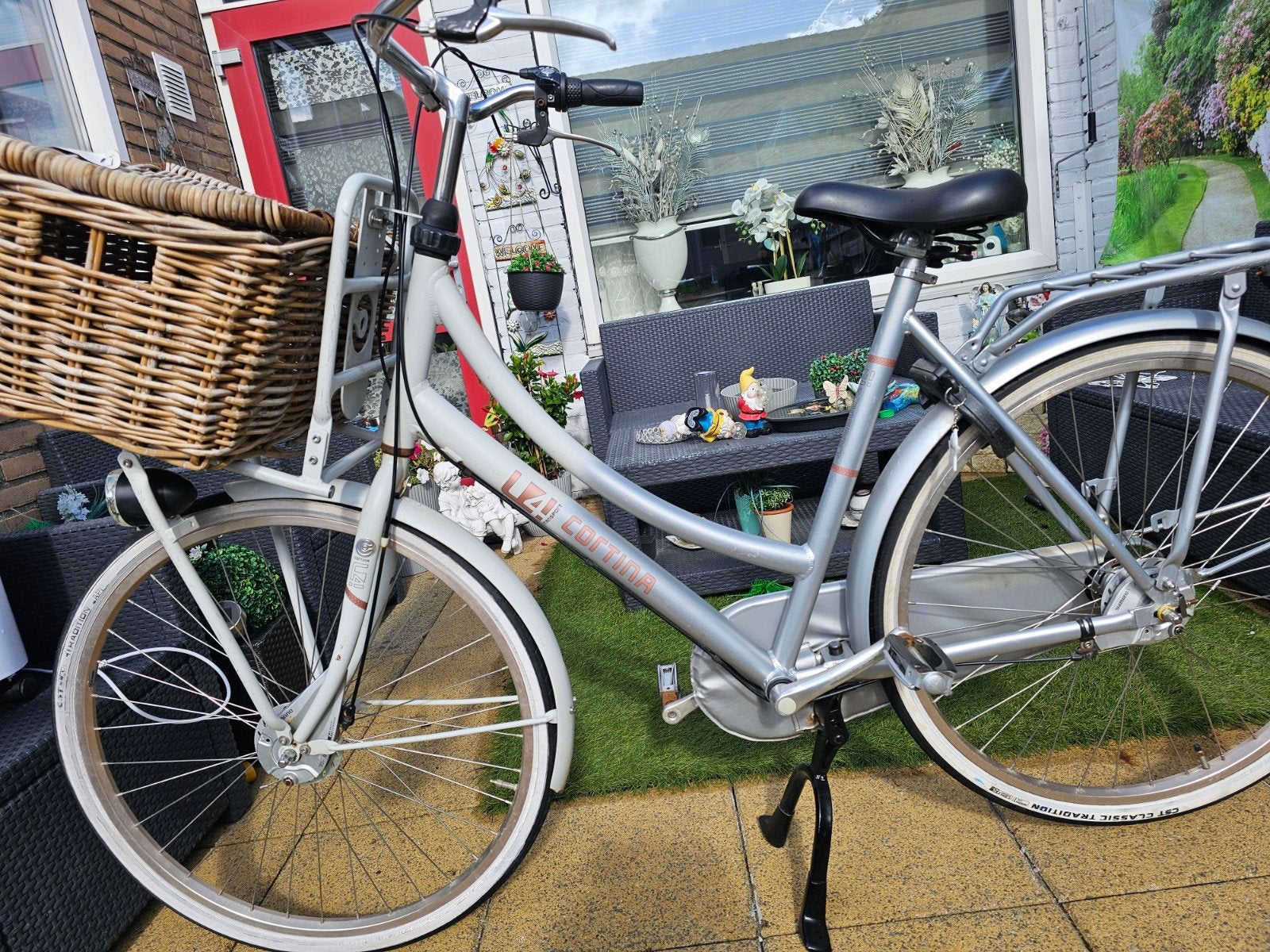 Damesfiets Cortina U4  28 inch 3 versnellingen, Fietsen en Brommers, Ophalen, Gebruikt, Overige merken, Versnellingen