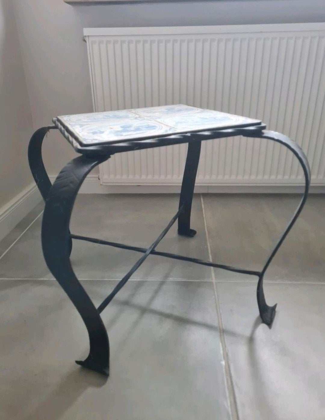 Vintage, mid century, plantentafel, tafeltje, smeedijzeren, Huis en Inrichting, Tafels | Bijzettafels, Ophalen, Gebruikt, Rond