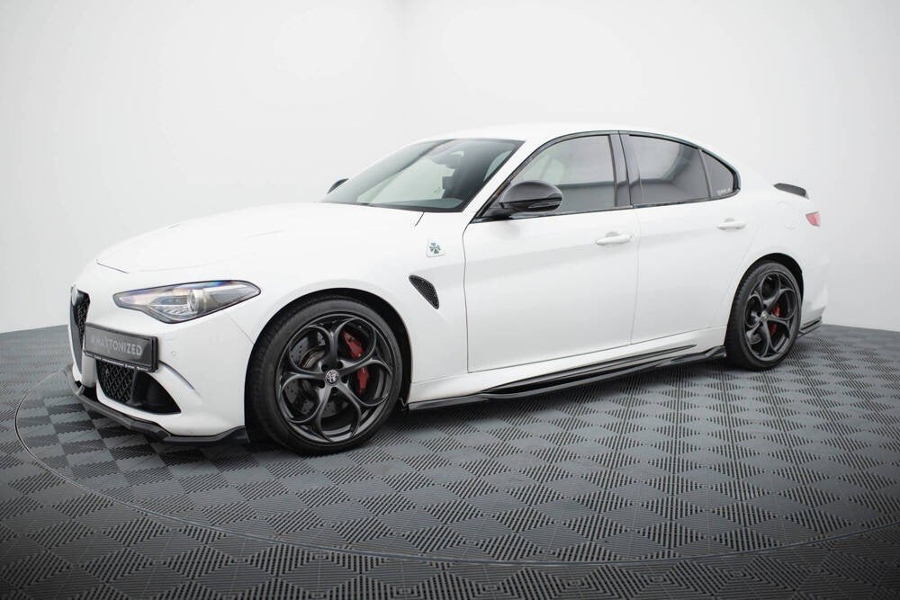 Voorlip sideskirt spoiler achterlip Giulia Quadrifoglio 16+, Ophalen of Verzenden