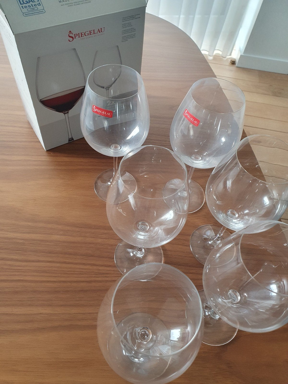 Spiegelau Cremona rode wijnglazen - 2 nieuw, 4 gebruikt, Ophalen of Verzenden, Nieuw, Glas, Overige merken