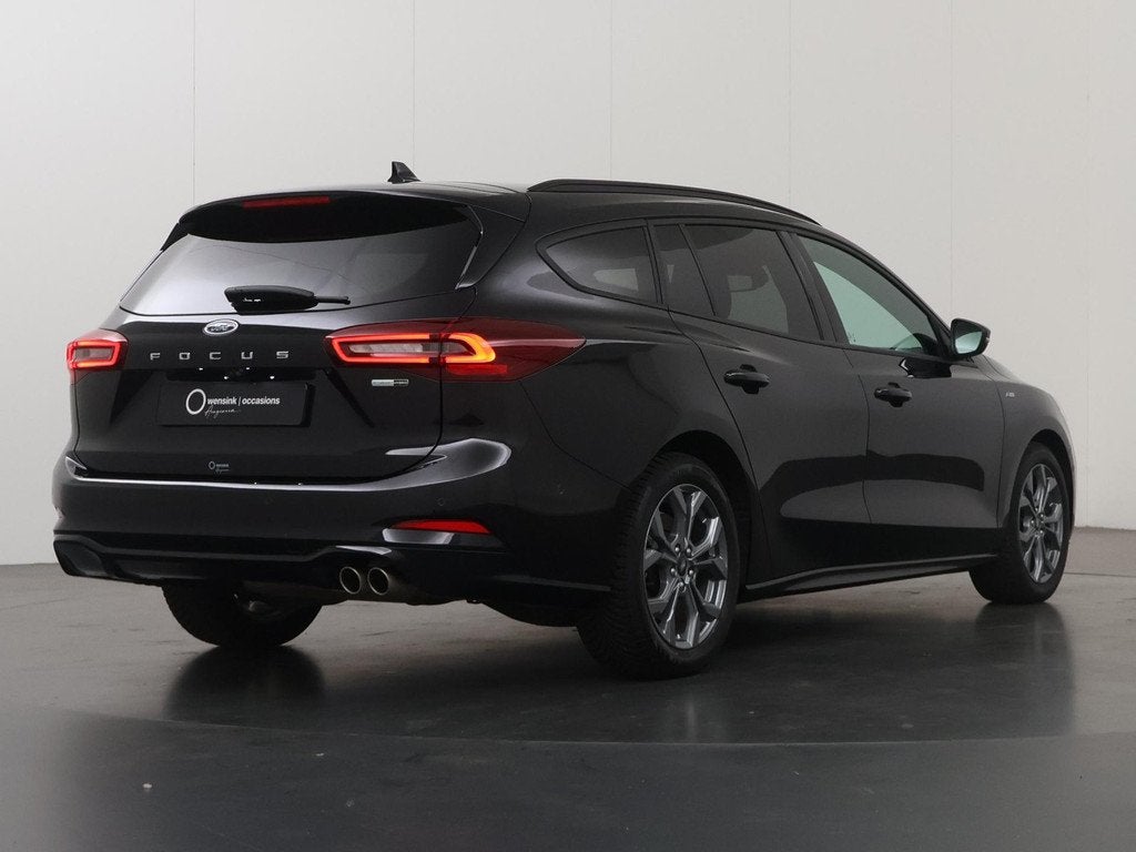 Ford Focus Wagon 1.0 EcoBoost Hybrid ST Line X | Afneembare, 1349 kg, Gebruikt, Handgeschakeld, 19 km/l
