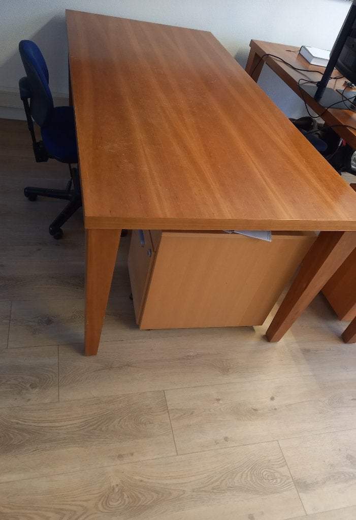 tafel ook geschikt als bureau, Ophalen, Gebruikt, 210 cm, Hout