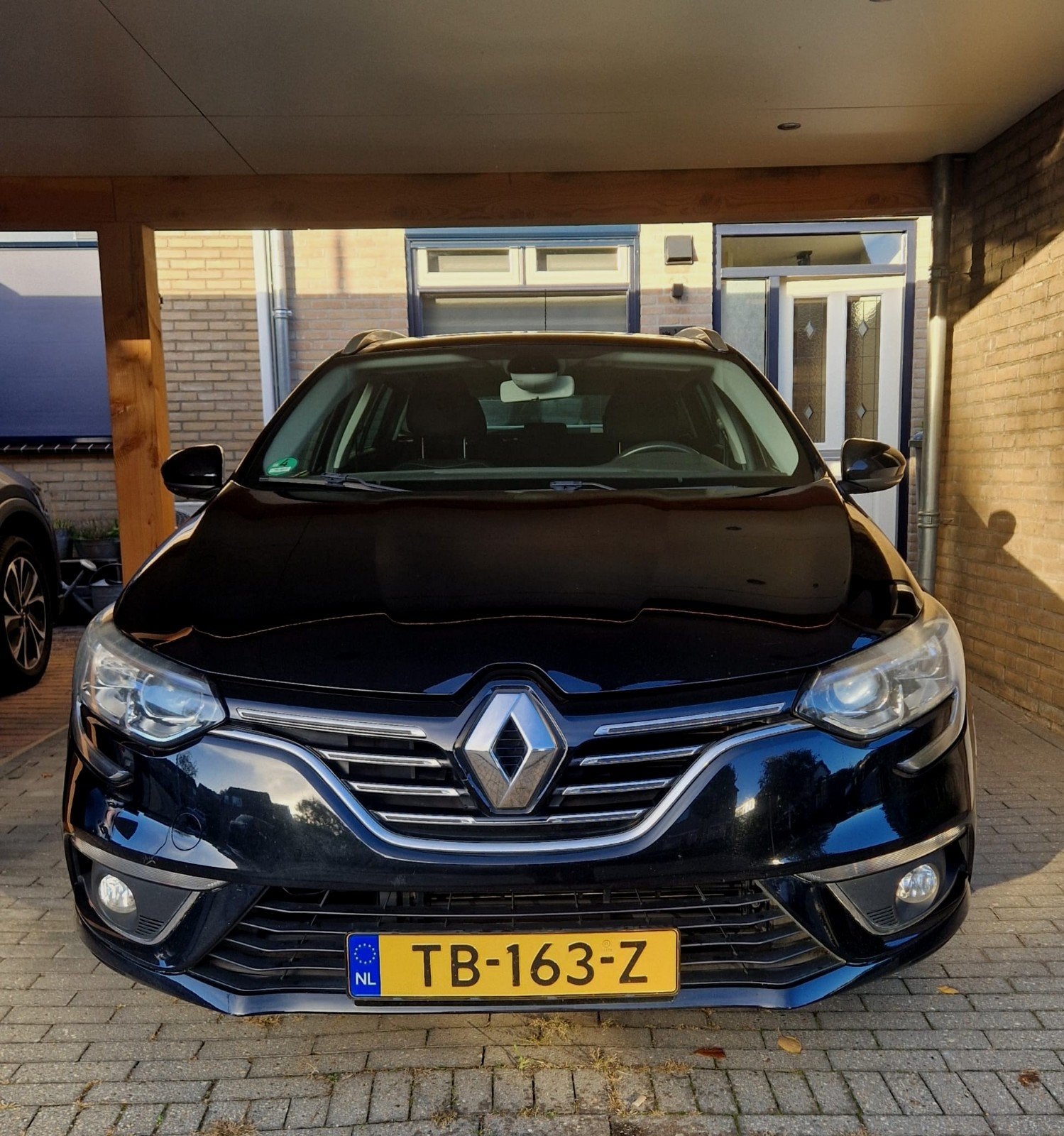 Renault Mégane Estate 1.2 TCe Limited 132pk | Keyless, Auto's, Voorwielaandrijving, 4 cilinders, Origineel Nederlands, Stationwagon