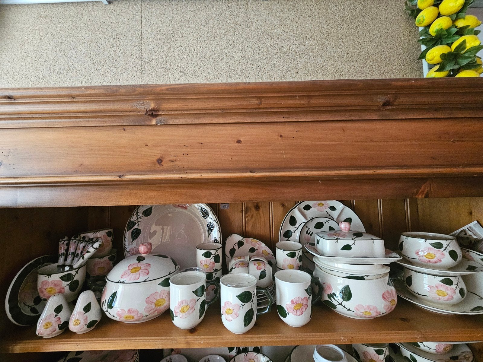 Villeroy & Boch Wild Rose Servies en Glaswerk - Compleet, Antiek en Kunst, Ophalen