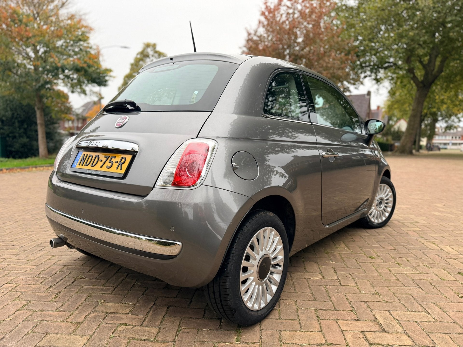 Fiat 500 1.2 Lounge | Pano dak | Lage KM's | Airco | Sport, Auto's, Voorwielaandrijving, Stof, Gebruikt, 4 cilinders