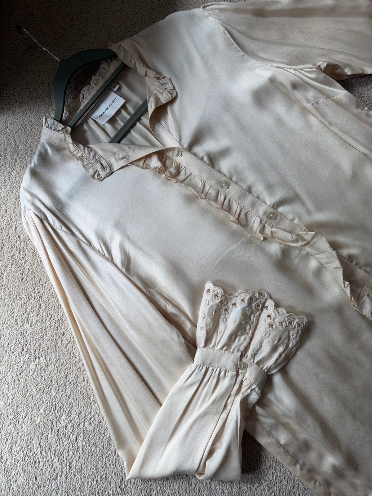 Fabienne Chapot Baba Blouse - Crème met ruches, Kleding | Dames, Verzenden, Zo goed als nieuw, Maat 38/40 (M), Beige