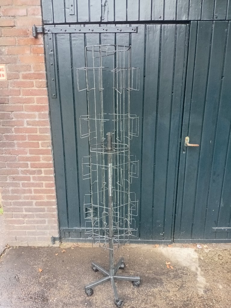 Kaartenmolen – Ansichtkaarten – Af te halen in Twello, Ophalen
