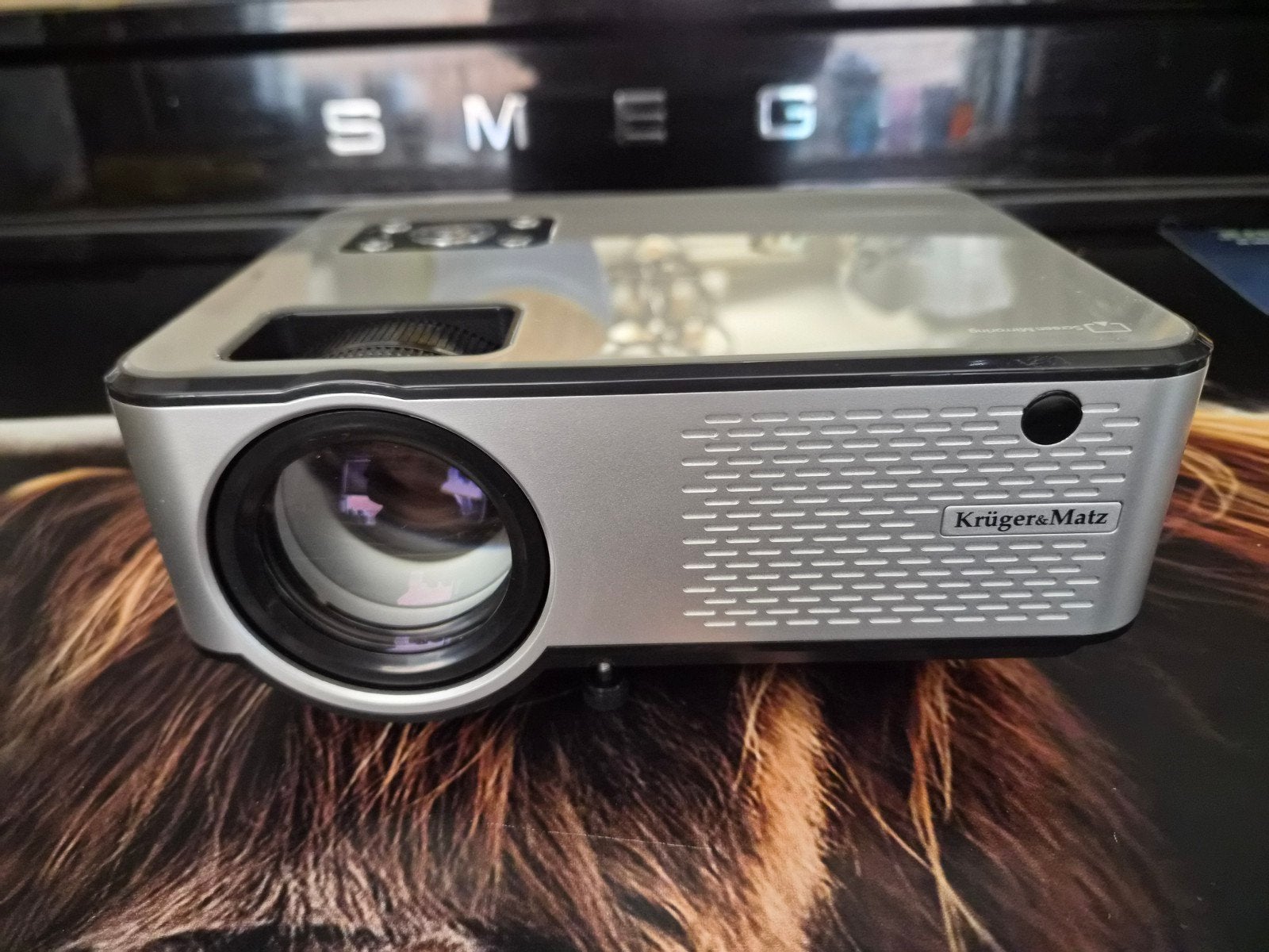 Krüger & Matz beamer (weinig gebruikt, dus als nieuwl, Audio, Tv en Foto, Beamers, LED, Ophalen of Verzenden, Zo goed als nieuw