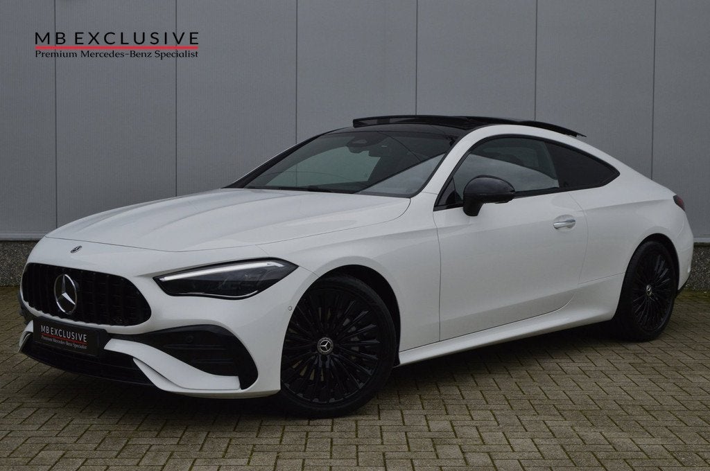Mercedes-Benz CLE Coupé 180 AMG Premium Plus Night Edition, Auto's, Mercedes-Benz, Automaat, Gebruikt, Zwart, 4 stoelen