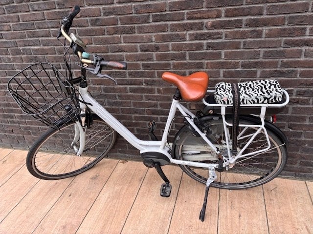 TE KOOP! Batavus Wayz E-Go Active 2020 E-Bike, frameh. 57cm, Ophalen, Gebruikt, Batavus, 50 km per accu of meer