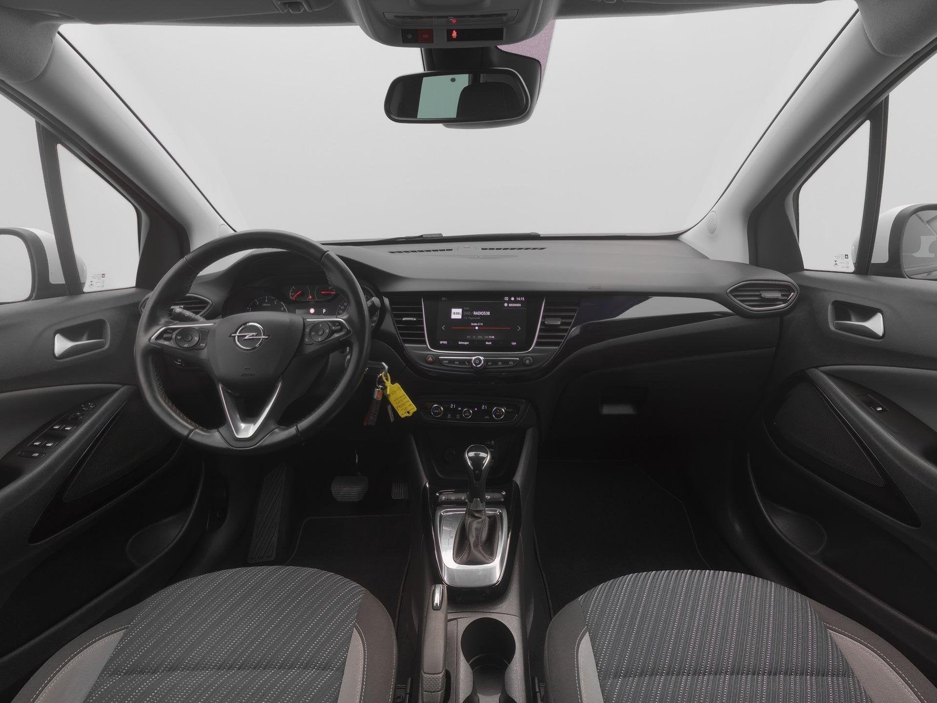 Opel Crossland X 120 Jaar Edition 1.2 Turbo 130pk AUTOMAAT |, Auto's, Opel, Gebruikt, 1199 cc, Automatische klimaatregeling, Zwart