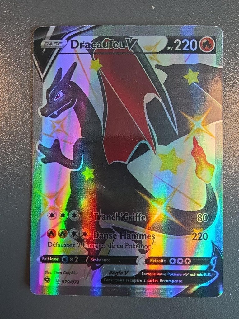 Charizard V 079/073 Shiny Vault - Pokémon Kaart, Hobby en Vrije tijd, Verzamelkaartspellen | Pokémon, Ophalen of Verzenden, Zo goed als nieuw