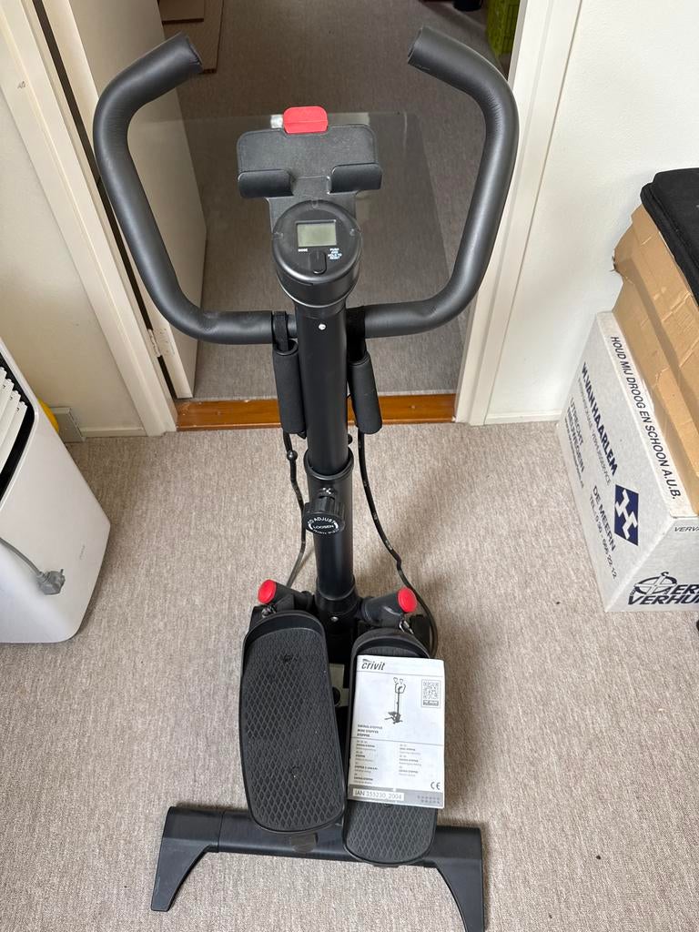 Crivit Swing-Stepper met Trainingscomputer, Ophalen, Stepapparaat, Zo goed als nieuw, Metaal