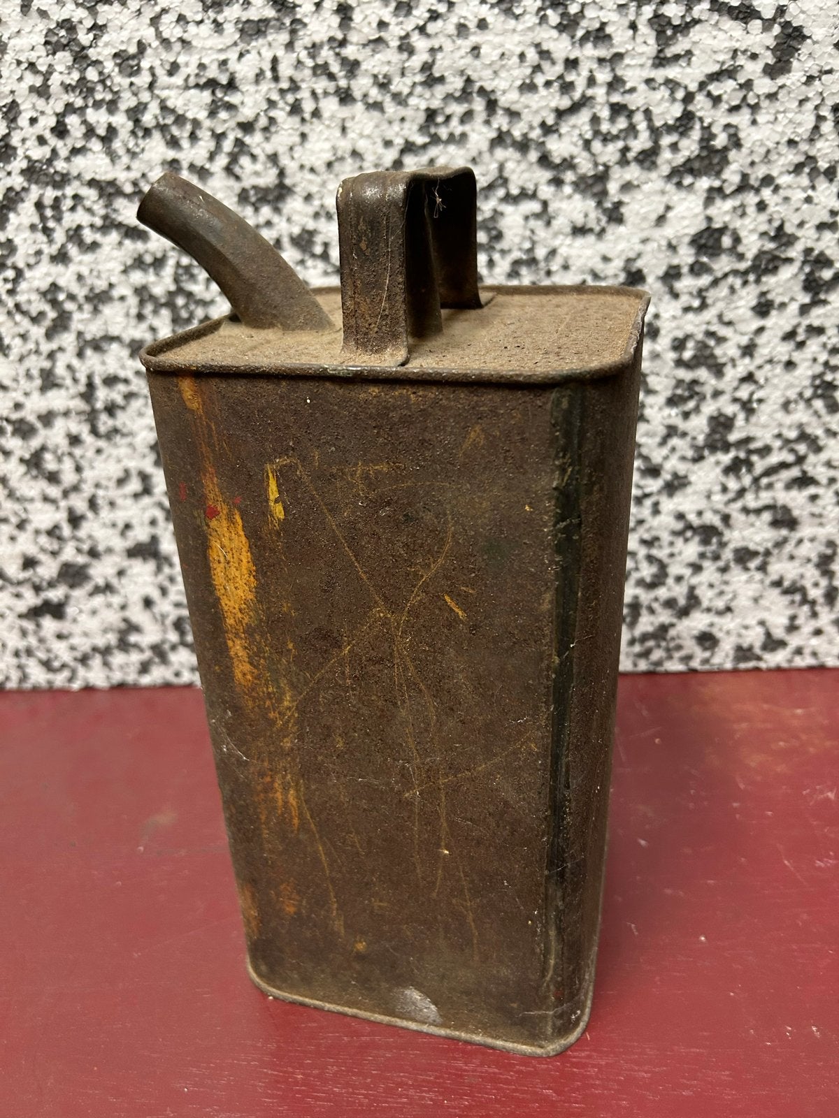 Antieke metalen jerrycan uit 1956 - Vintage decoratie, Ophalen