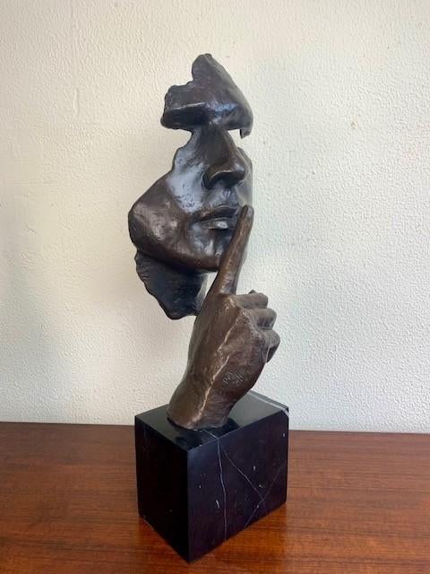 Bronzen Sculptuur Beeld Stilte hommage Salvador Dali, Antiek en Kunst, Ophalen of Verzenden, Brons, 20 - 50 cm, Beeld