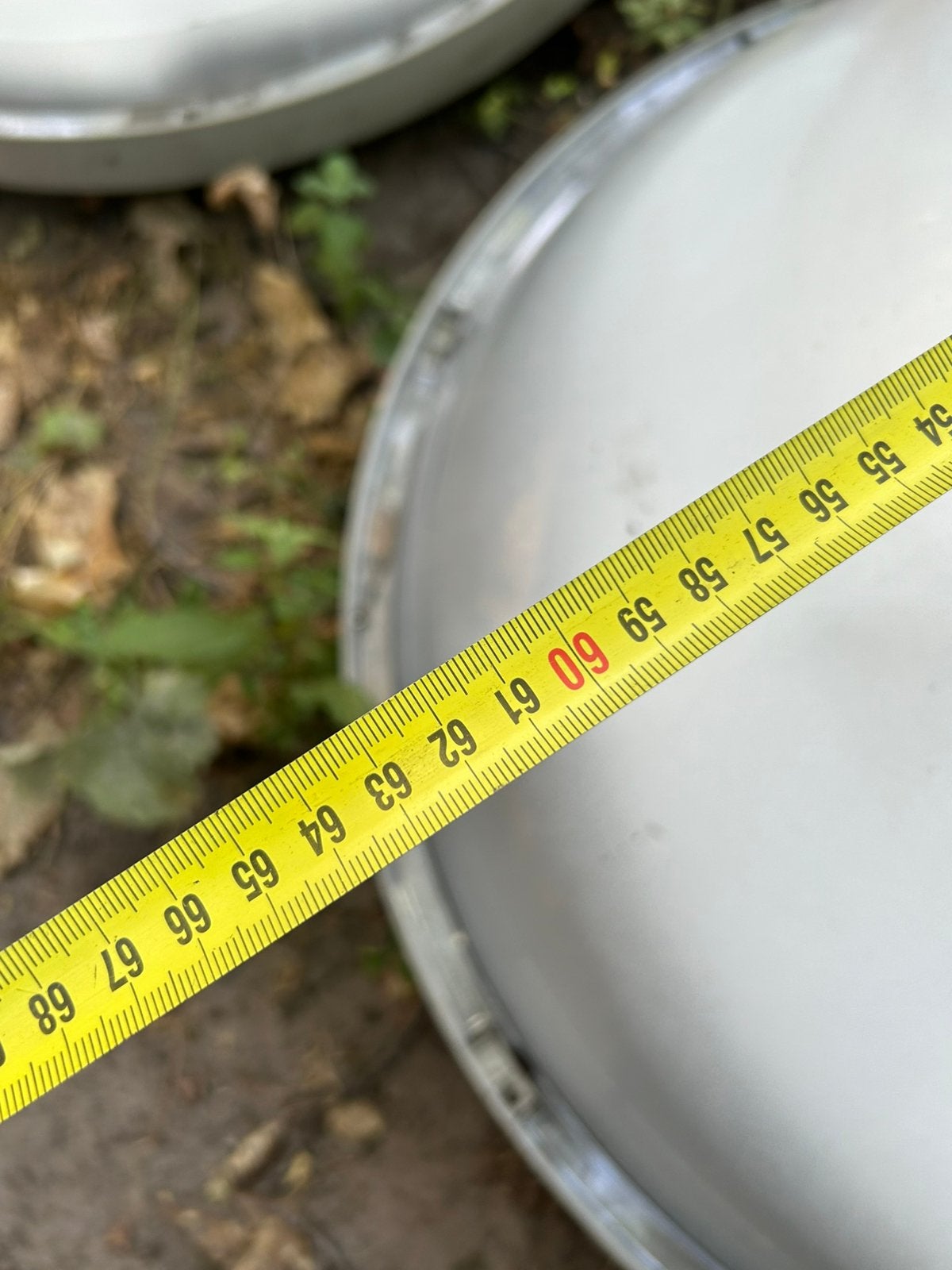 Lantaarn palen zijn 4.90 m de  kappen 65 cm, Ophalen, Zo goed als nieuw, Metaal