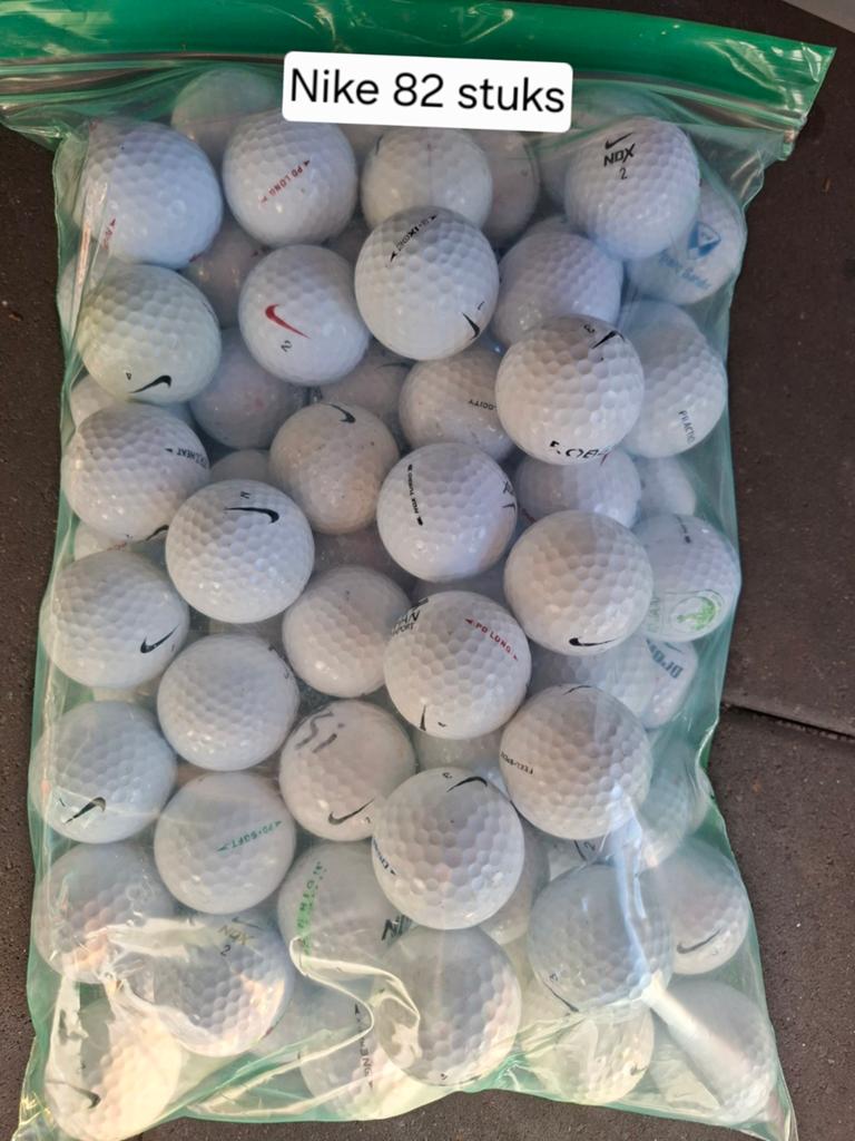 Nike golfballen 82 stuks, Sport en Fitness, Ophalen, Gebruikt, Bal(len), Overige merken