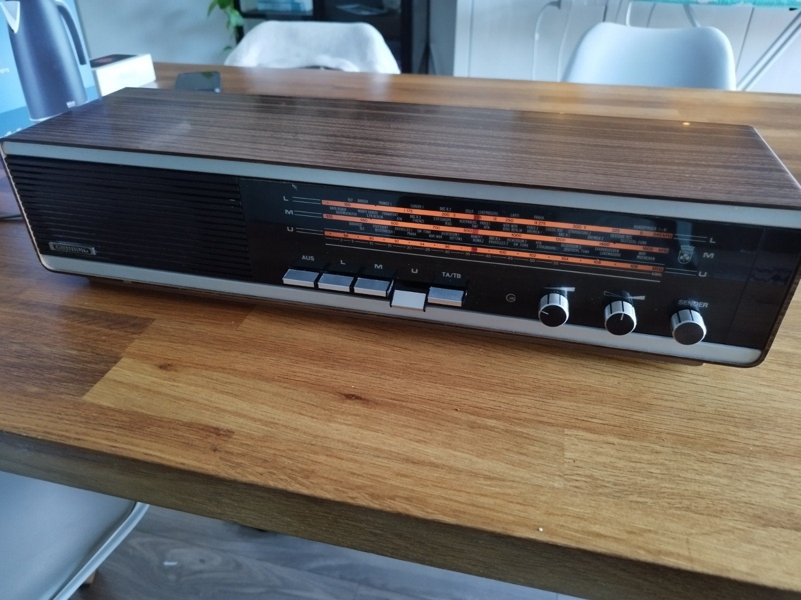 Vintage Grundig RF 410 Transistorradio - Klassiek Design, Ophalen