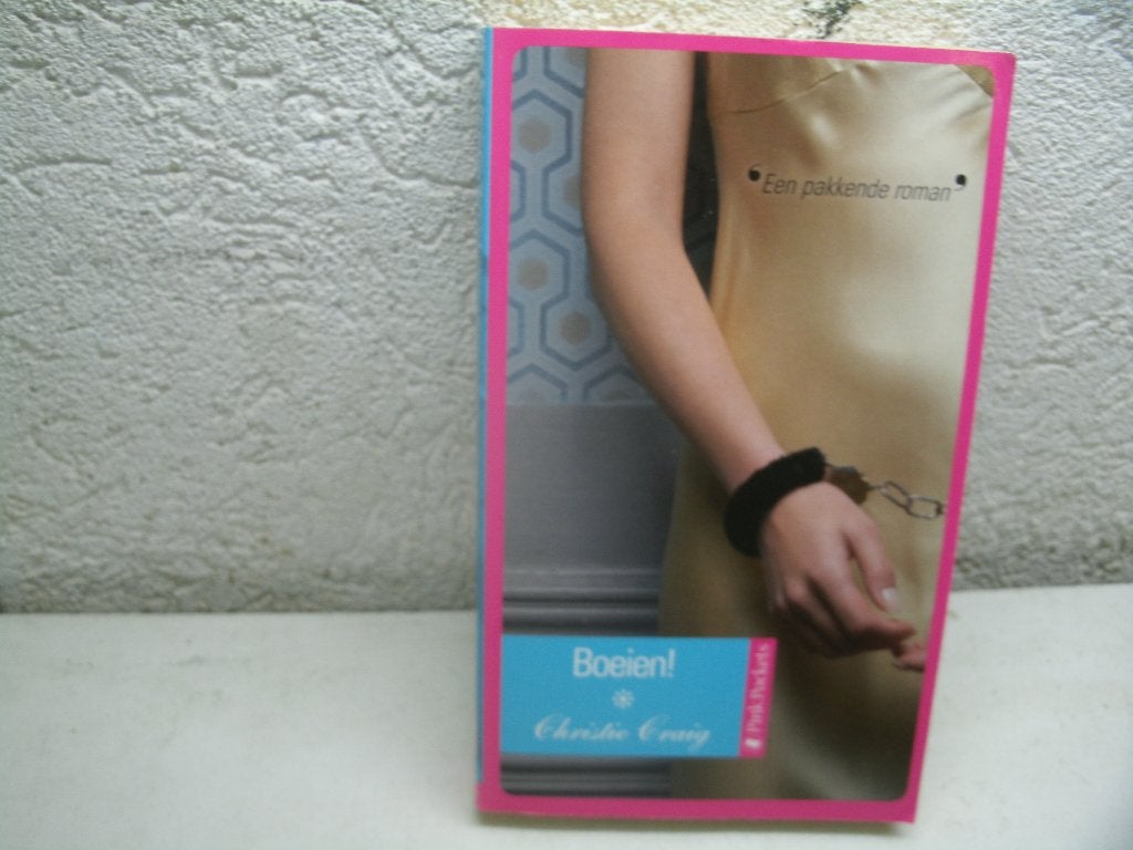 boek 56 pink pocket boeien  0,30, Boeken, Romans, Ophalen