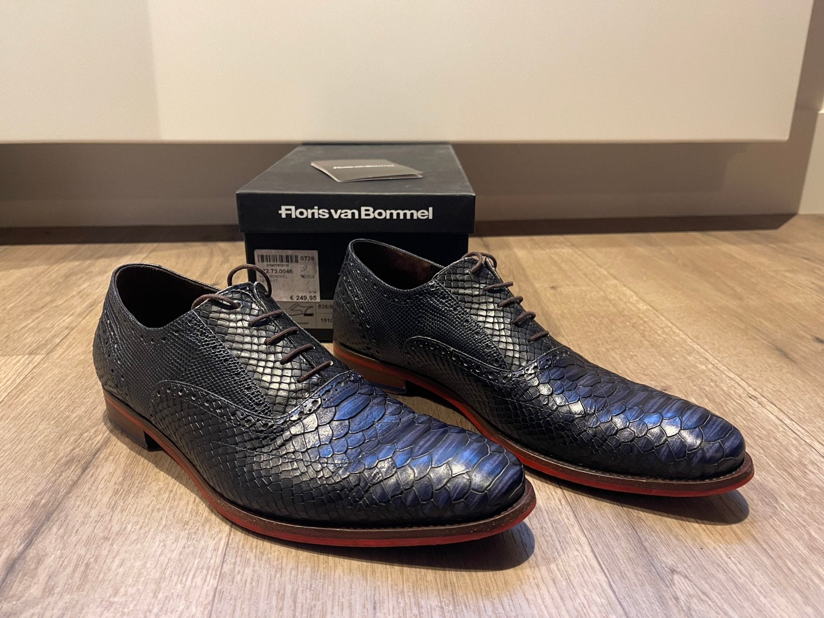 Floris van Bommel Blue Snake ZGAN! Maat 7,5 / 41,5, Blauw, Ophalen of Verzenden, Zo goed als nieuw, Veterschoenen