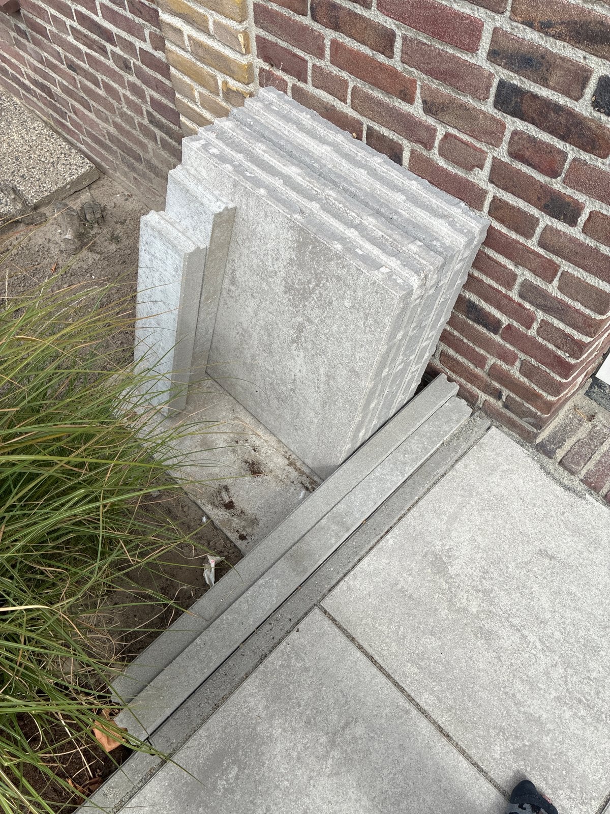 Nieuwe terrastegels en opsluitbanden, Tuin en Terras, Tegels en Klinkers, Ophalen, Gebruikt, 10 m² of meer, Beton