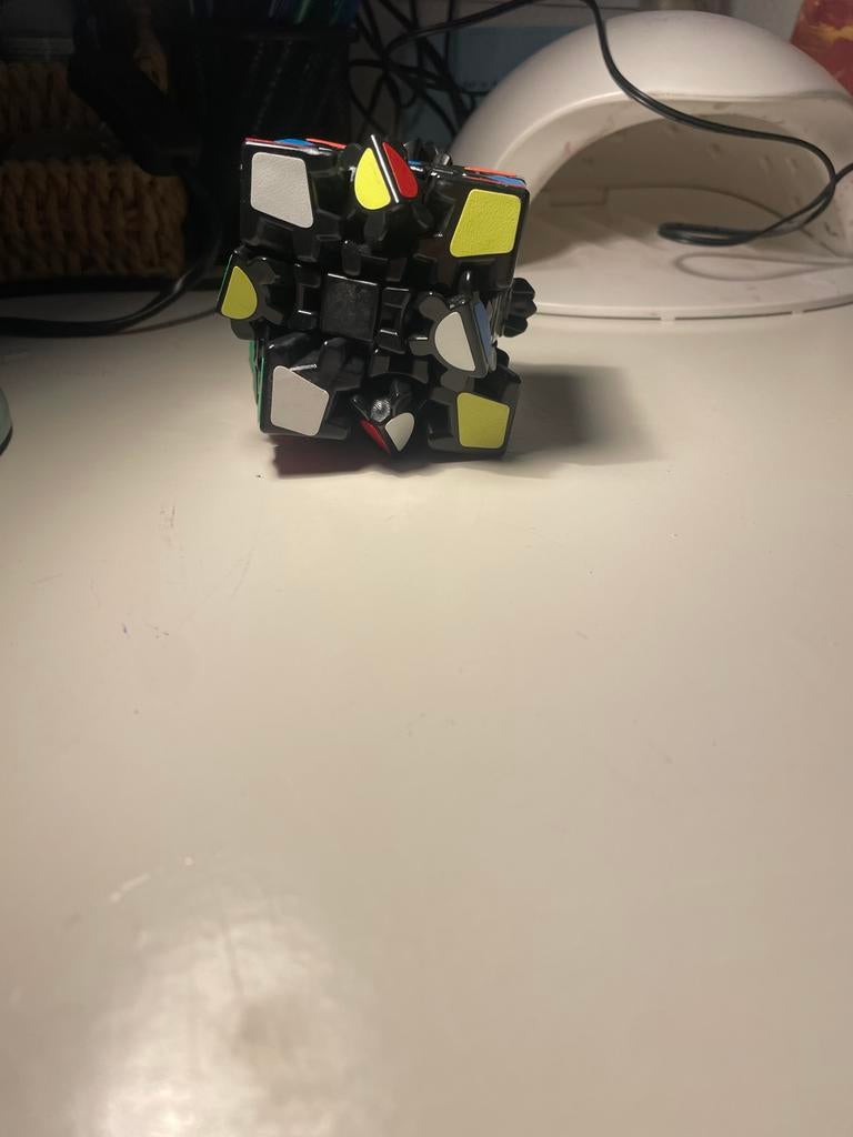 Rubik's Gear Cube - Unieke Puzzelervaring, Ophalen of Verzenden, Gebruikt, Rubik's of 3D-puzzel