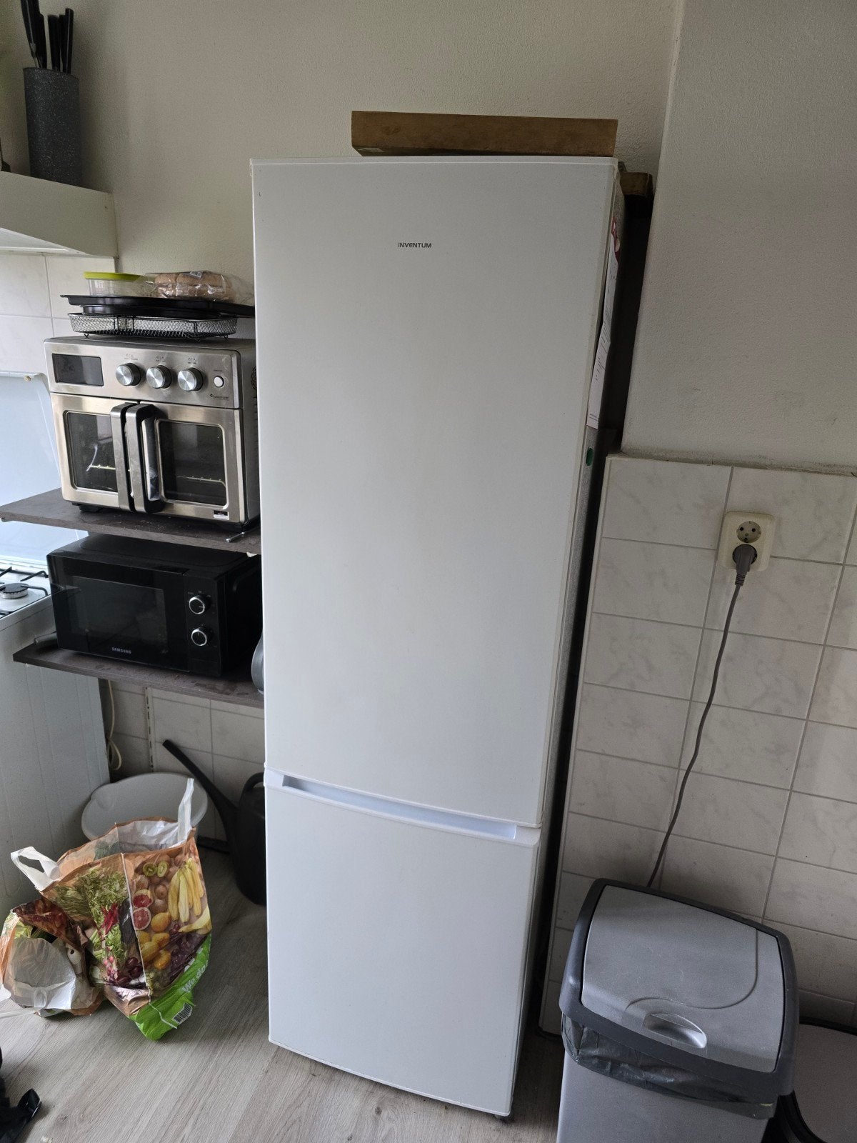 Inventum koel-vriescombinatie - Zo goed als nieuw, Witgoed en Apparatuur, Ophalen, 200 liter of meer, 60 cm of meer, Met aparte vriezer
