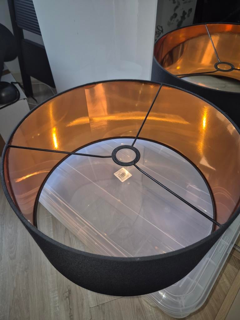 MADE Lampenkappen met koperfolie (2x wit, 1x zwart) prijs ps, Ophalen, Gebruikt, Rond, Modern