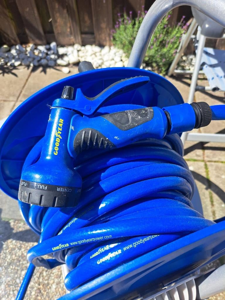 Haspel met Goodyear tuinslang (19m) en sproeikop, Tuin en Terras, Ophalen, Nieuw, Tuinslanghaspel