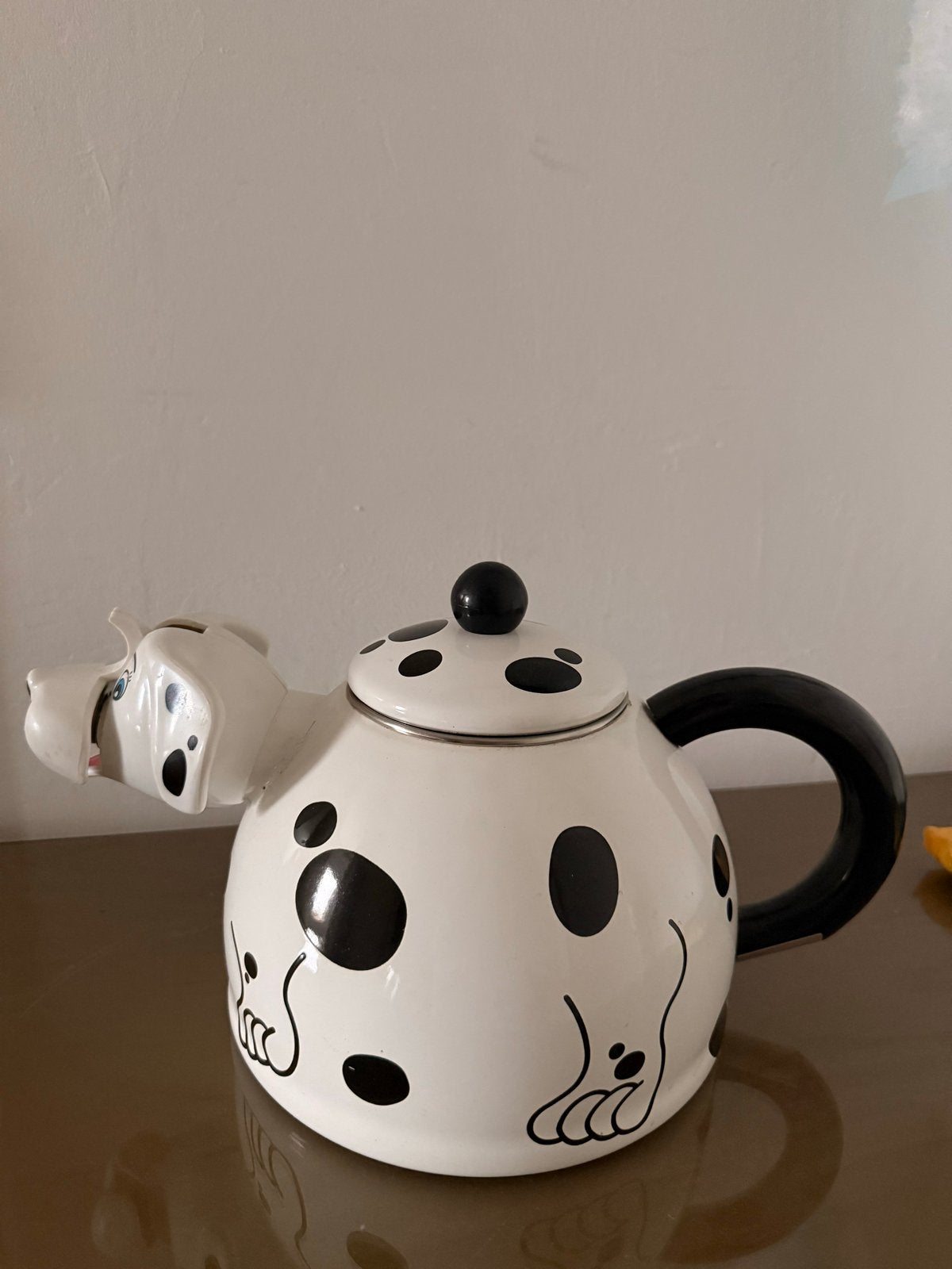 Leuke Dalmatiër theepot - Zo goed als nieuw, Theepot/fluitketel, Ophalen of Verzenden, Zo goed als nieuw, Wit