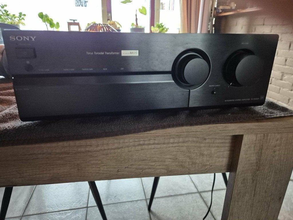 sony versterker, Audio, Tv en Foto, Versterkers en Receivers, Gebruikt, Ophalen of Verzenden, 60 tot 120 watt, Sony
