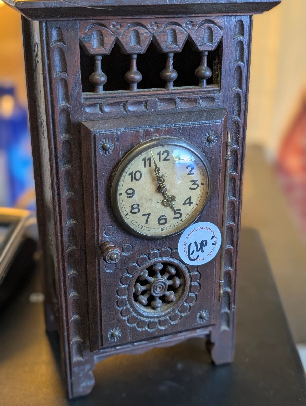 Bretonse houten klok. €40.  25 cm hoog lopend, Antiek en Kunst, Ophalen